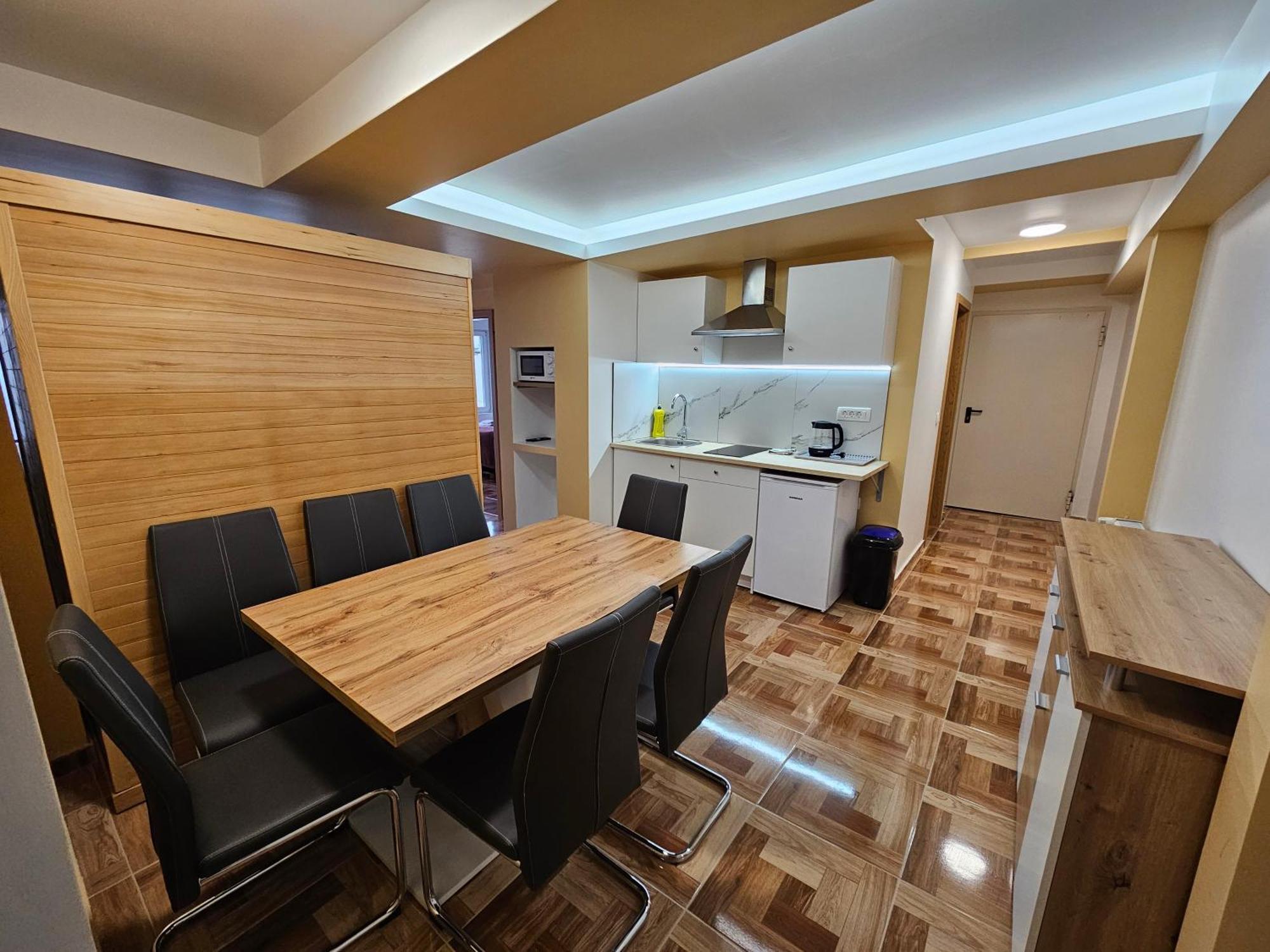 Royal Apartments & Rooms Zagreb Exterior photo