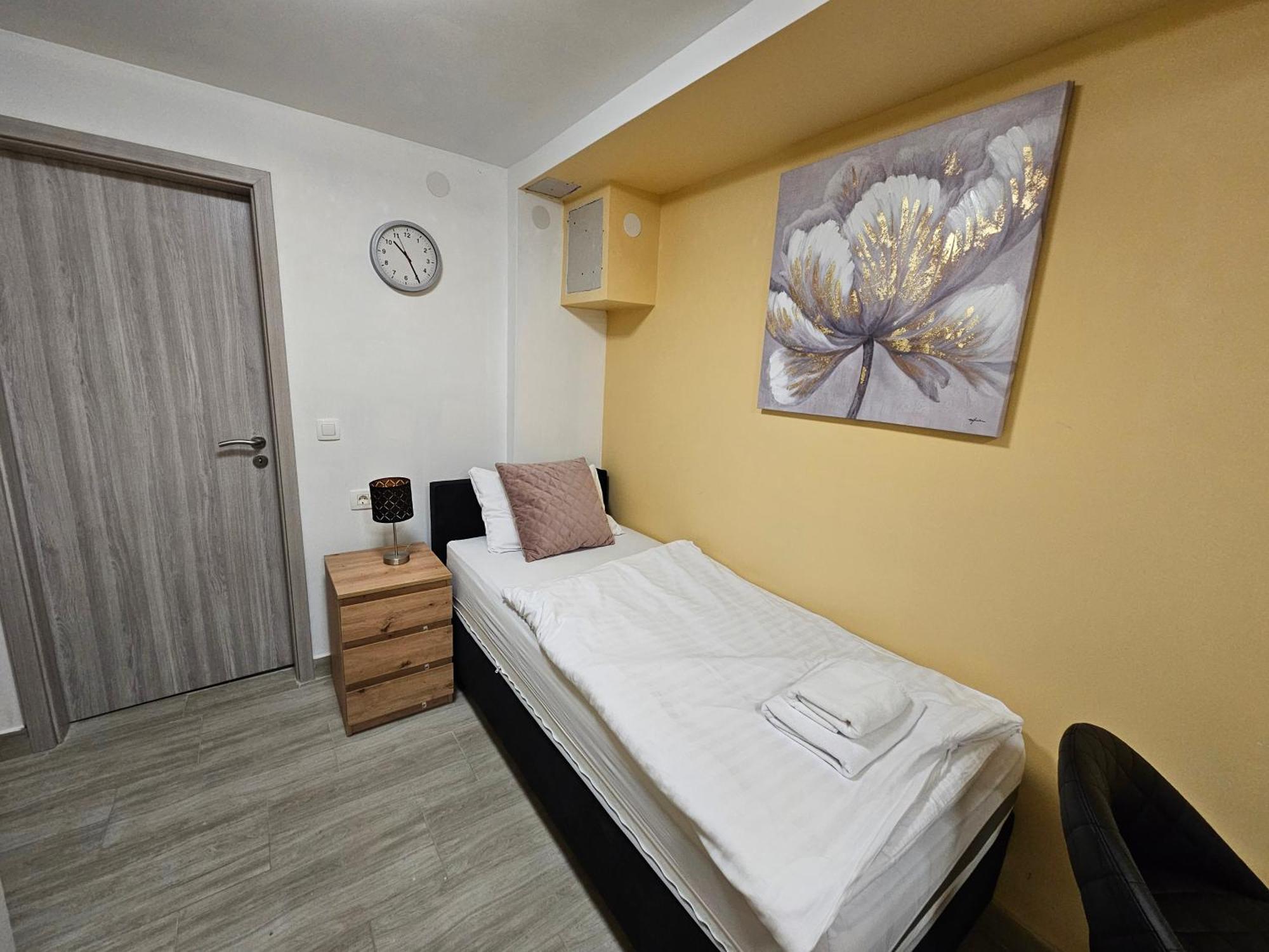 Royal Apartments & Rooms Zagreb Exterior photo