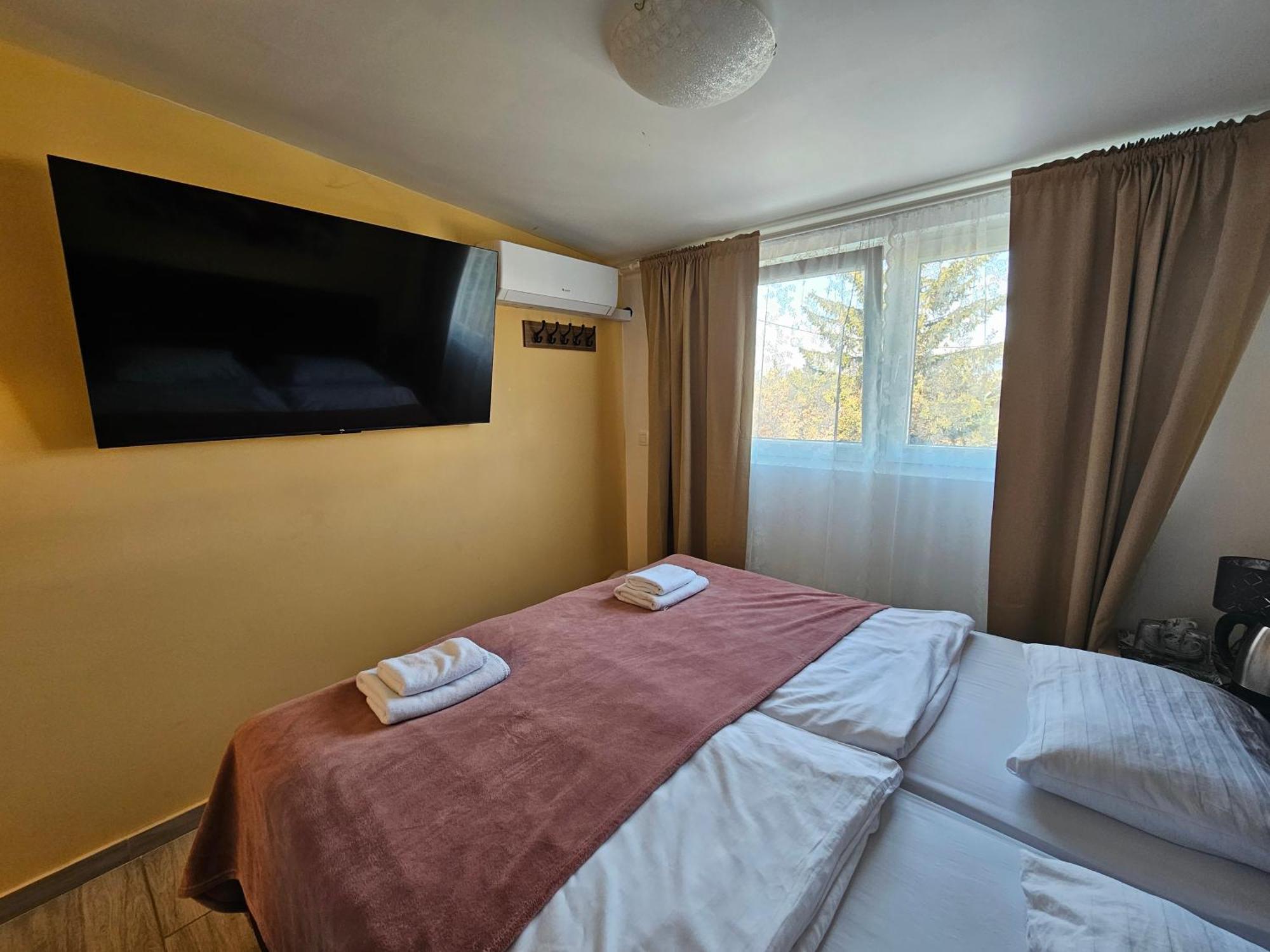 Royal Apartments & Rooms Zagreb Exterior photo