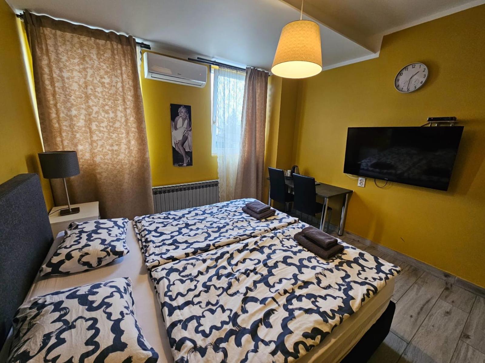 Royal Apartments & Rooms Zagreb Exterior photo